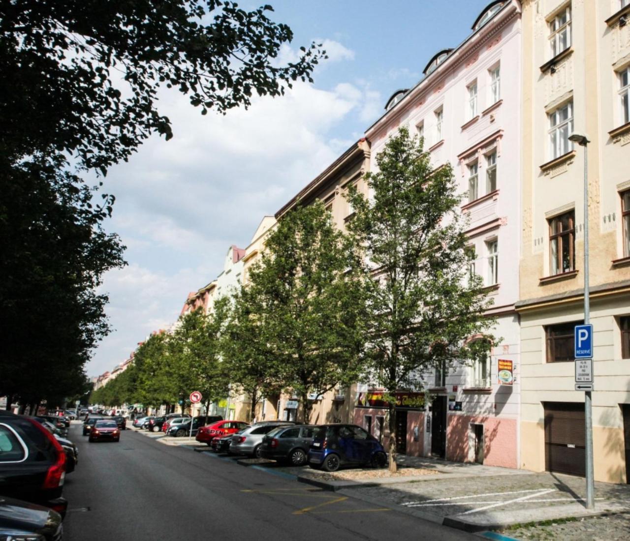 City Castle Aparthotel Прага Екстер'єр фото